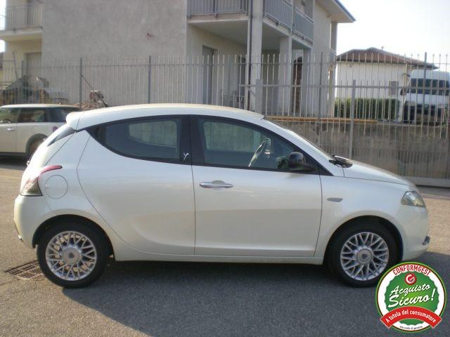 LANCIA Ypsilon 1.2 69 CV 5 porte Gold - PRONTA CONSEGNA