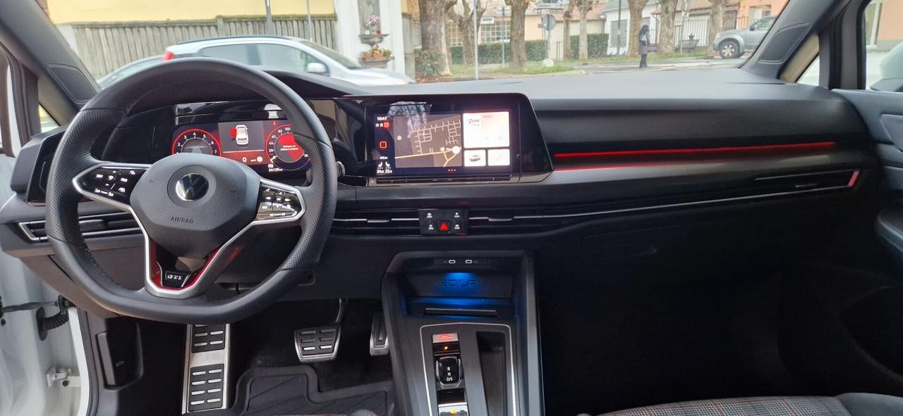 Volkswagen Golf GTI 2.0 TSI DSG 34.000 km tagliandati