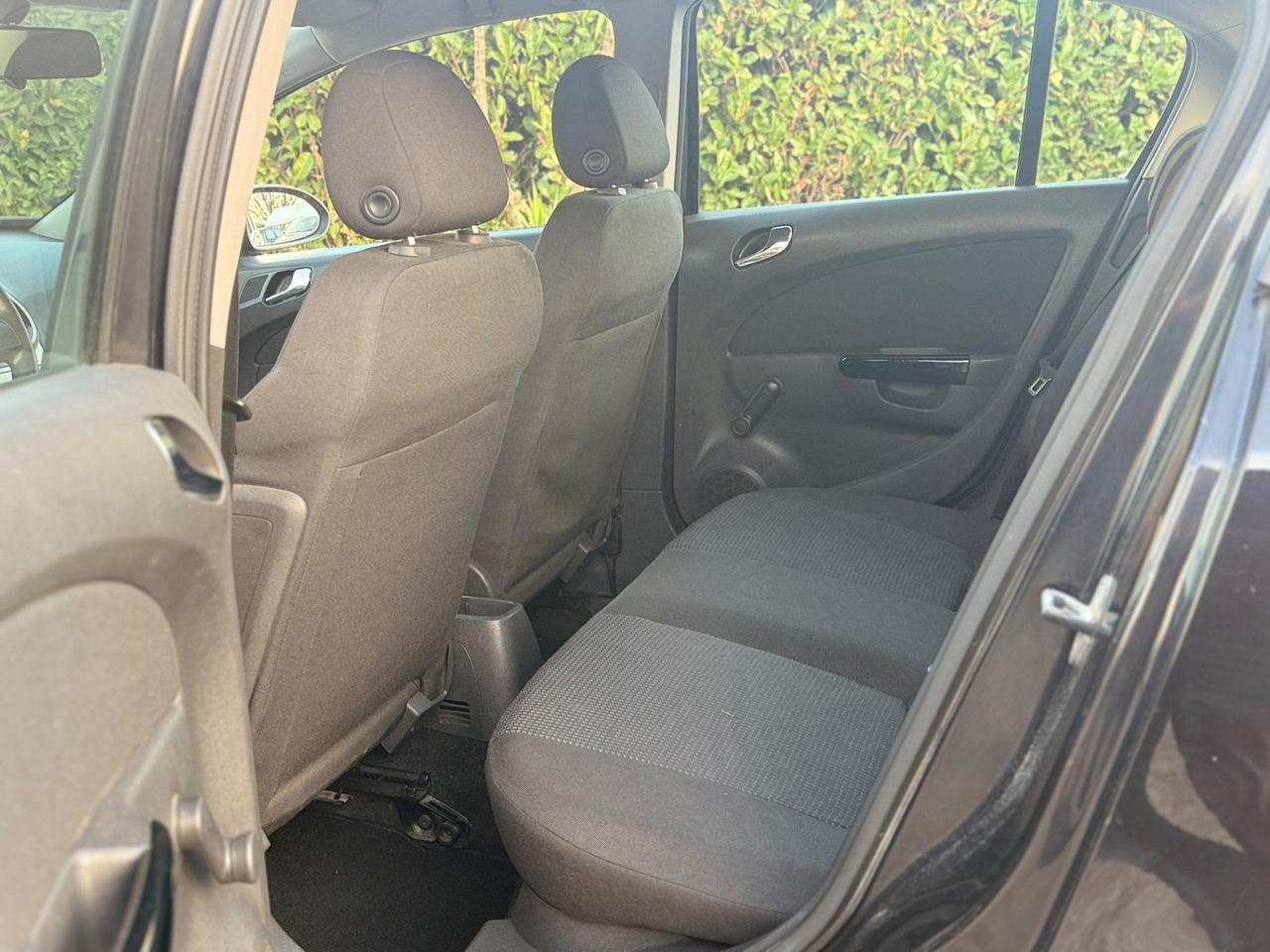 Opel Corsa 1.2 5Porte Cosmo