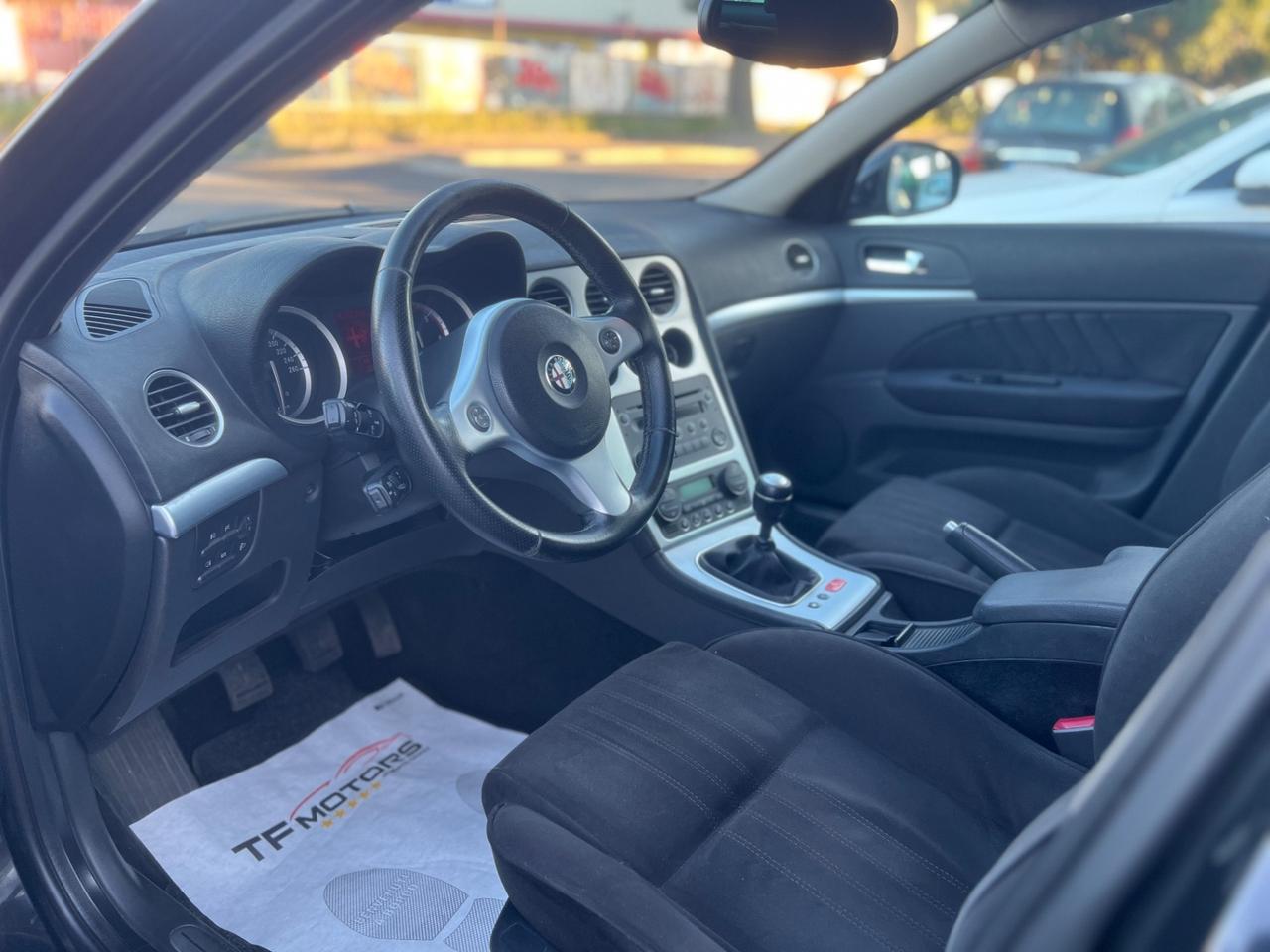 Alfa Romeo 159 1.9 JTDm Distinctive - 2007