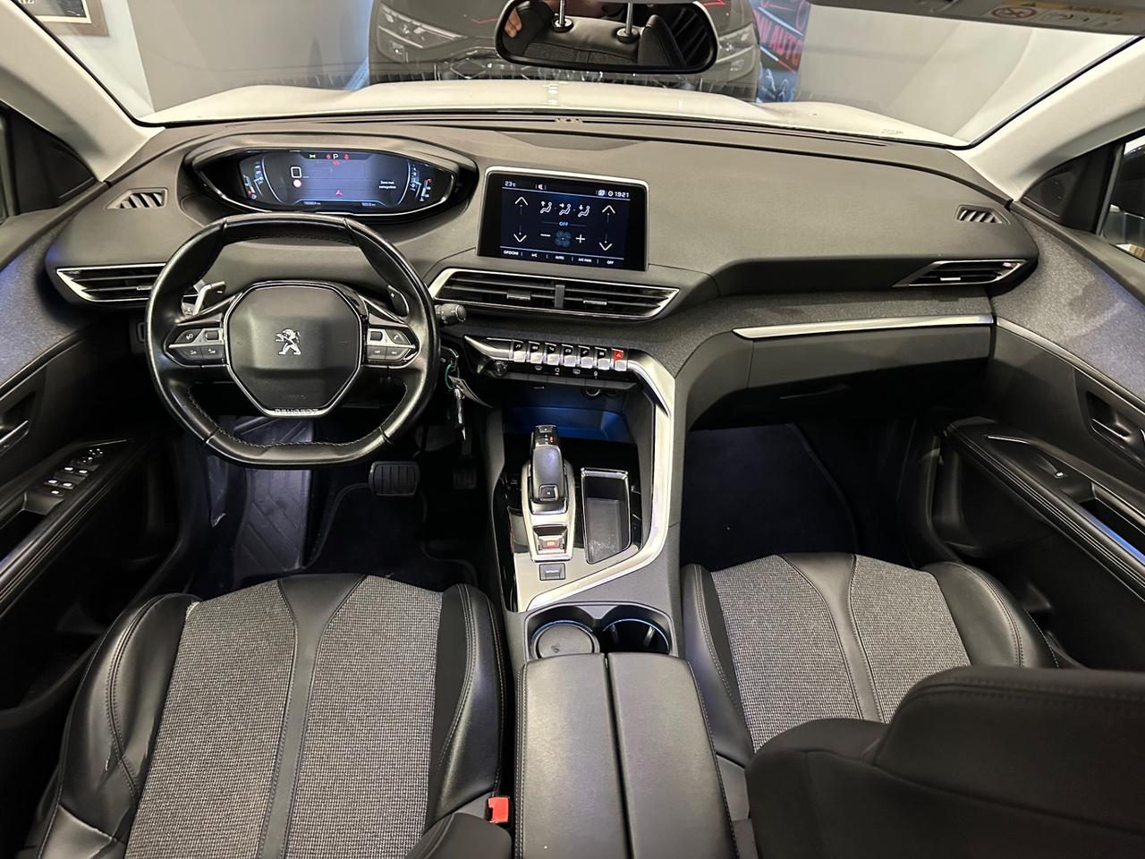 Peugeot 5008 BlueHDi 130 S&S EAT8 Active Business