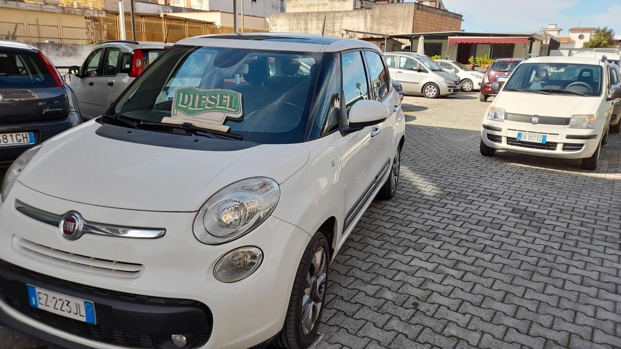 Fiat 500L 1.3 Multijet 85 CV Lounge con tetto panoramico