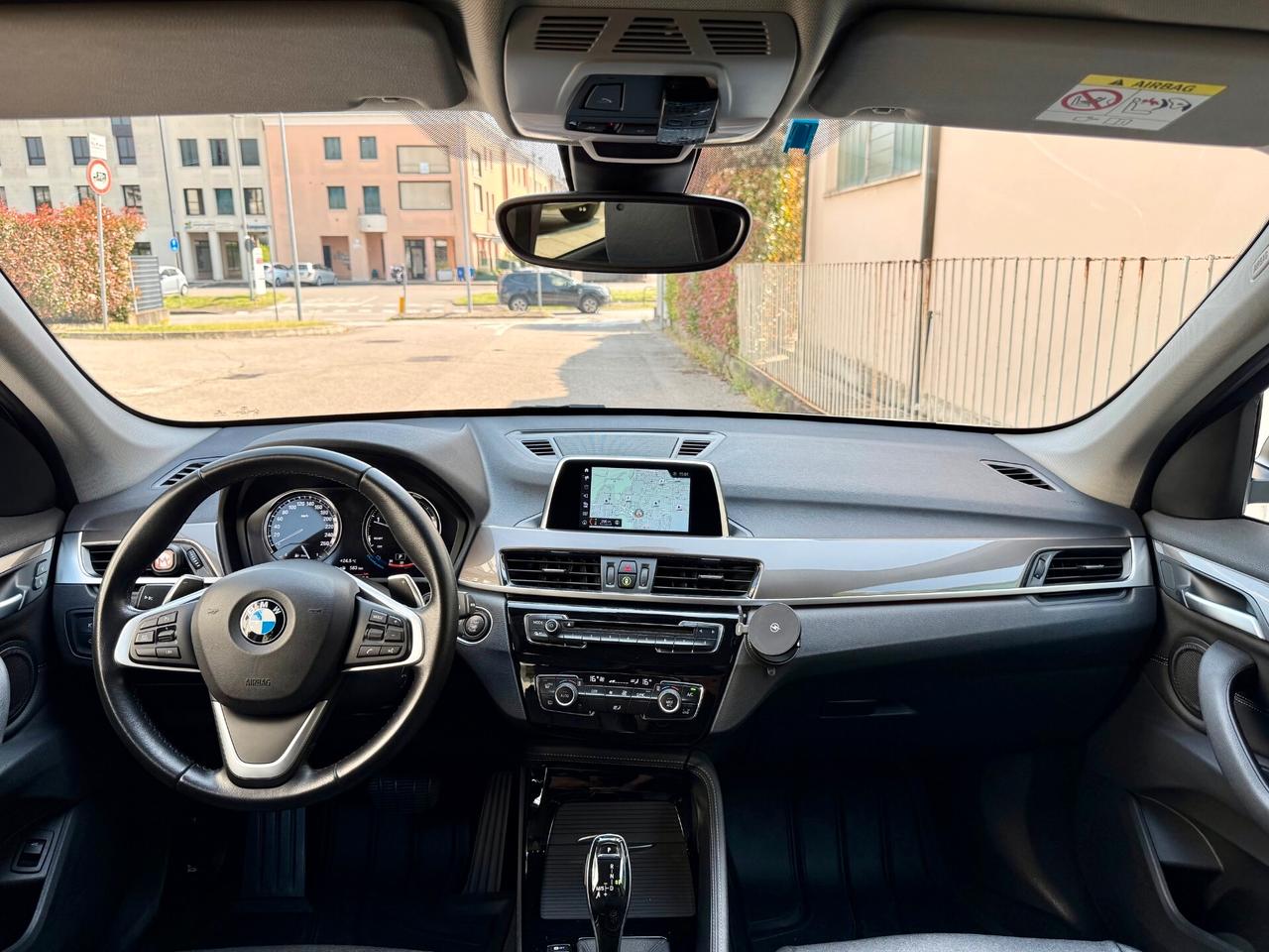 BMW X1 sdrive18d xLine auto 150cv UNICO PROPRIETARIO