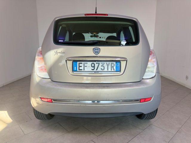 LANCIA Ypsilon 1.2 69 CV Argento