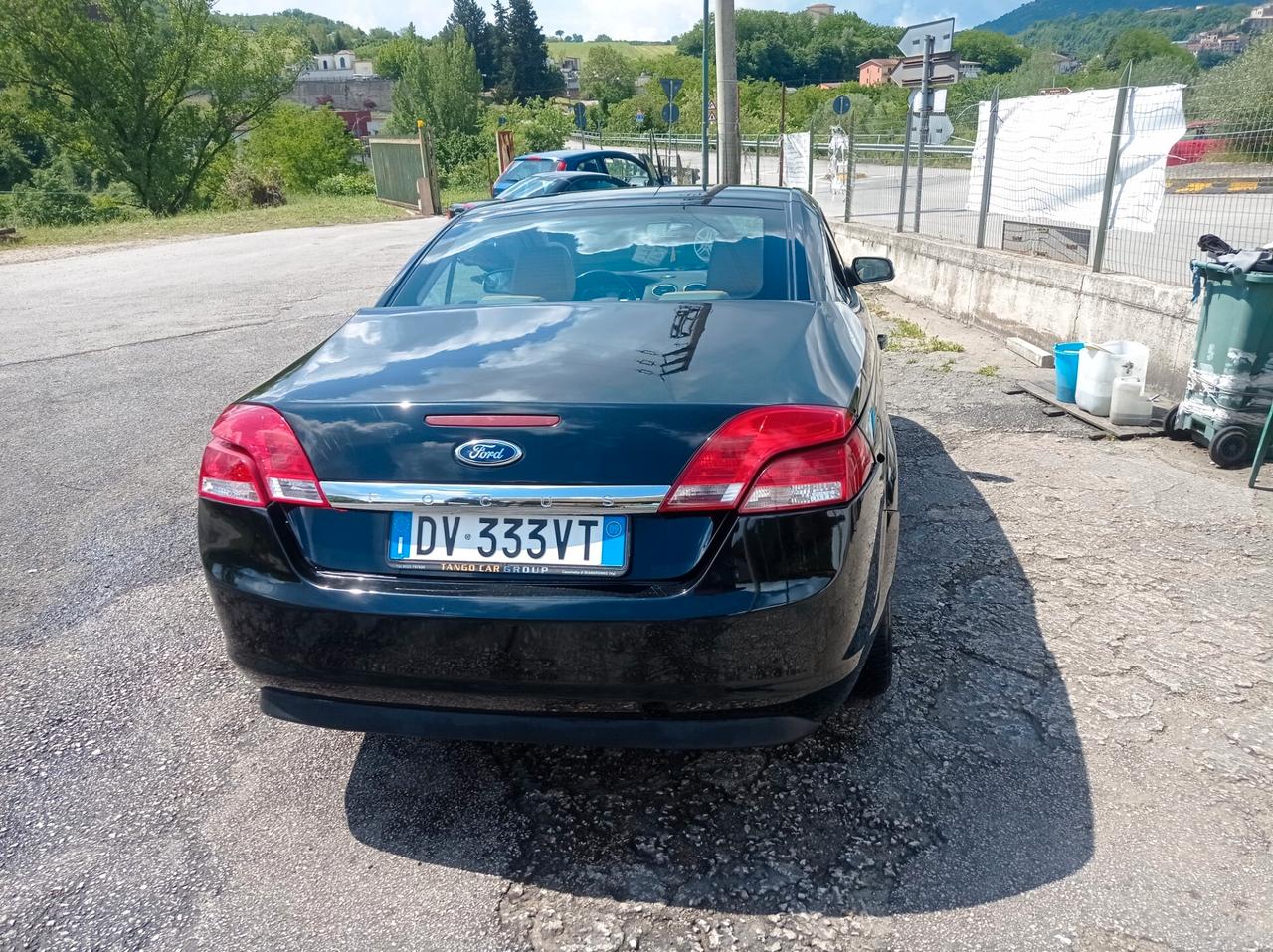Ford Focus 1.6 Ti-VCT (100CV) CC Tit.