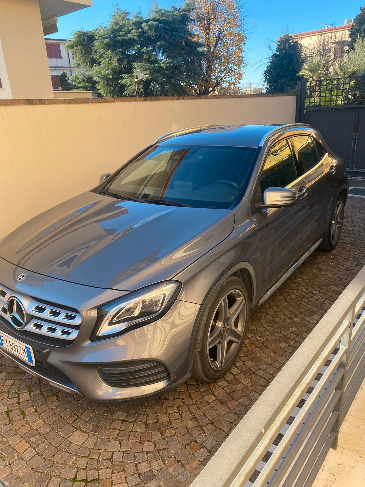 Mercedes-benz GLA 200 d Automatic Business