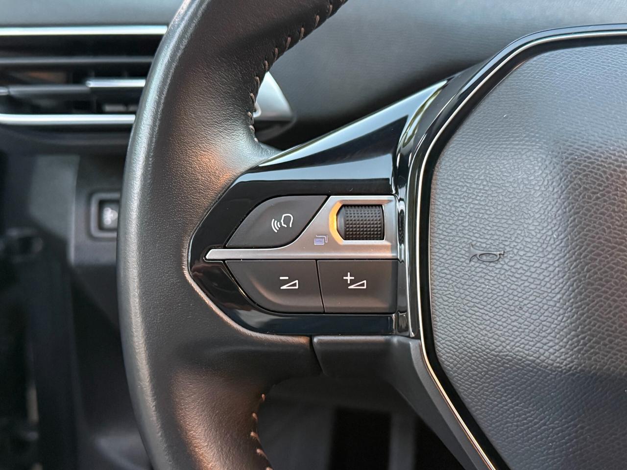 Peugeot 3008 1.5 BlueHDi 130 *LED *CAMERA - 2021