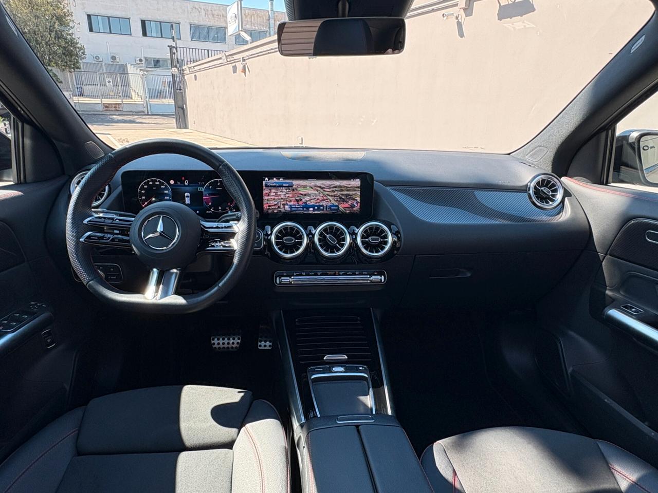 Mercedes-benz GLA 200 d AUTOMATIC AMG LINE PREMIUM PLUS TETTO APRIBILE