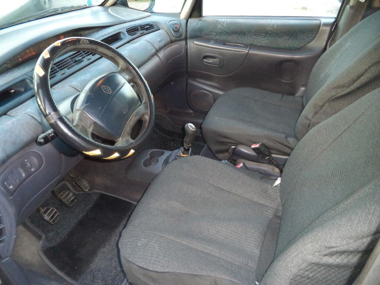 Renault Espace 2.2 TD 12V Dolce Vita