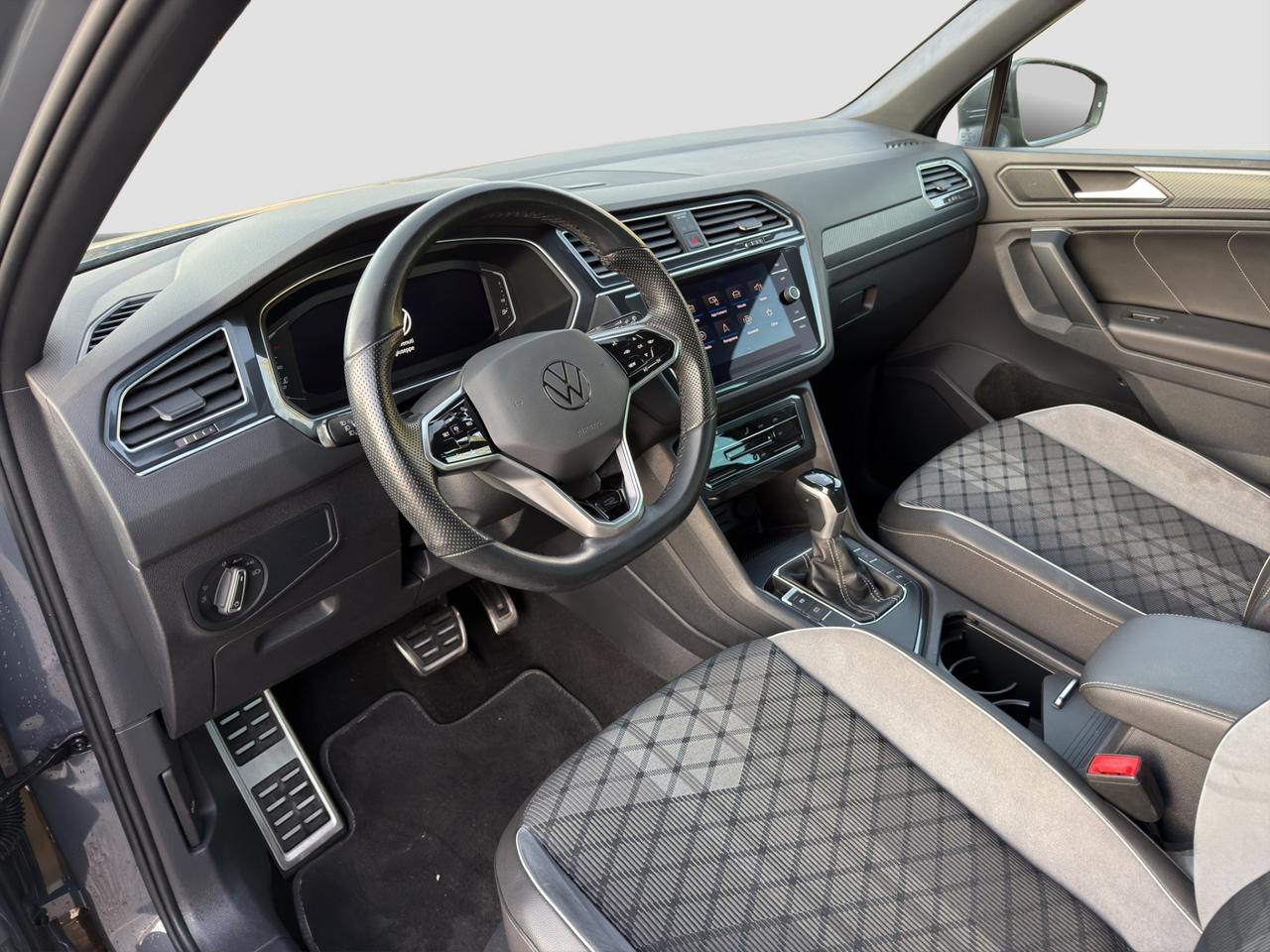 VOLKSWAGEN Tiguan 2ª serie Tiguan 1.5 TSI 150 CV DSG ACT R-Line