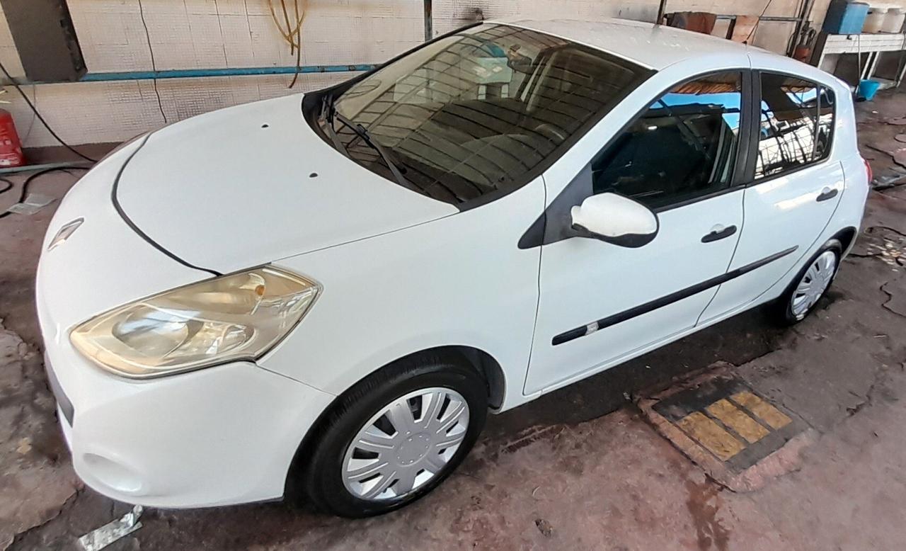 Renault Clio 1.2 16V 5 porte GPL Confort