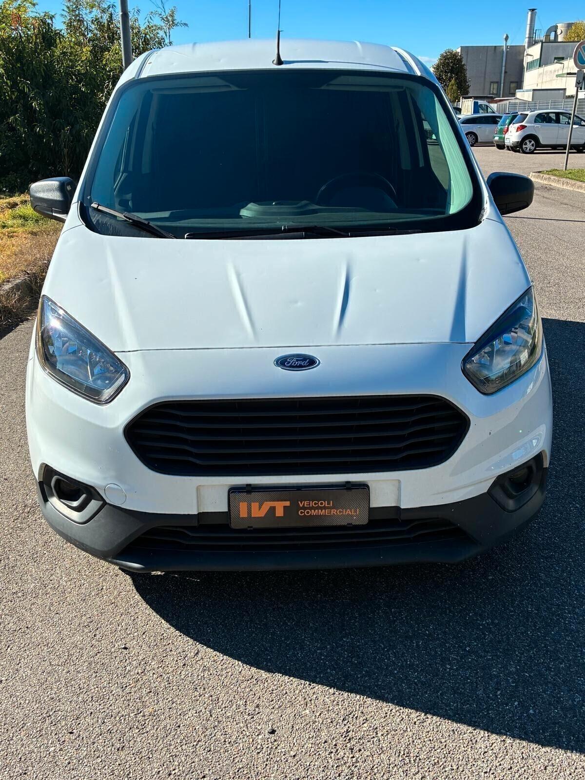 Ford Courier Euro 6.2 2020