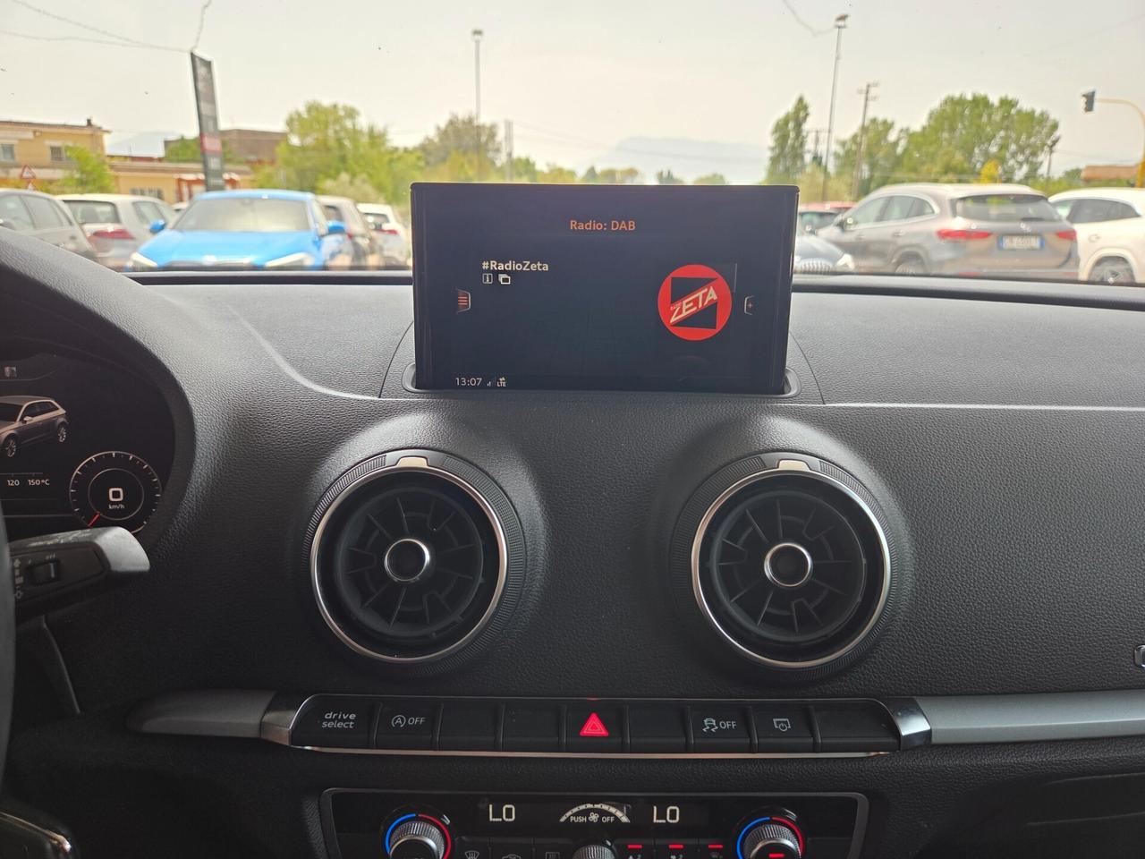 Audi A3 SPB 40 TFSI STRONIC SLINE