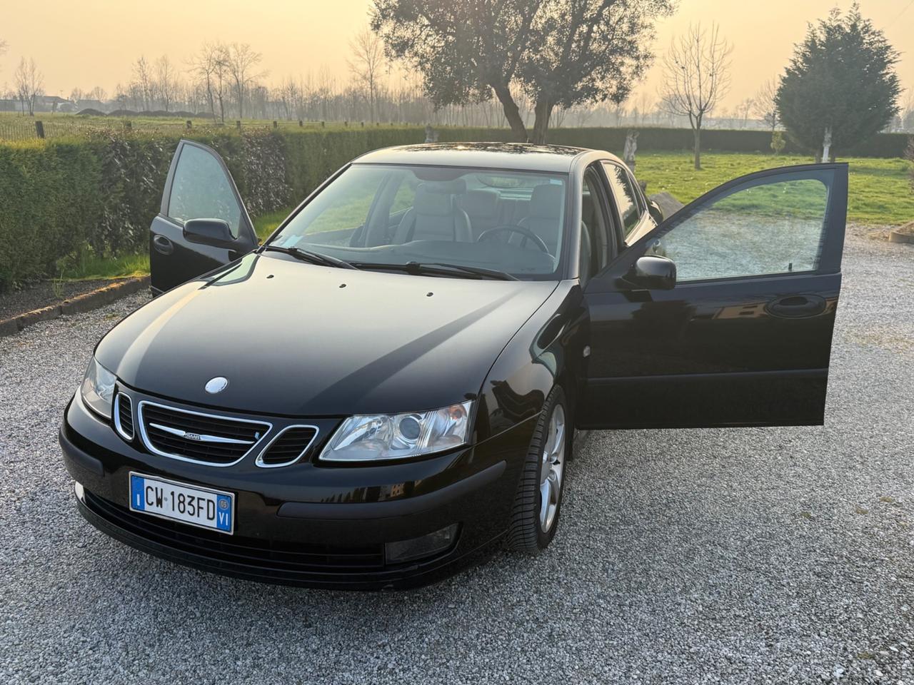 Saab 9-3 Sport Sedan 1.9 TiD Vector