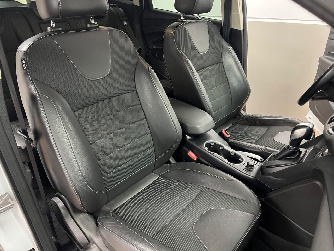 Ford Kuga 2.0 TDCI 150 CV S&S 4WD Titanium