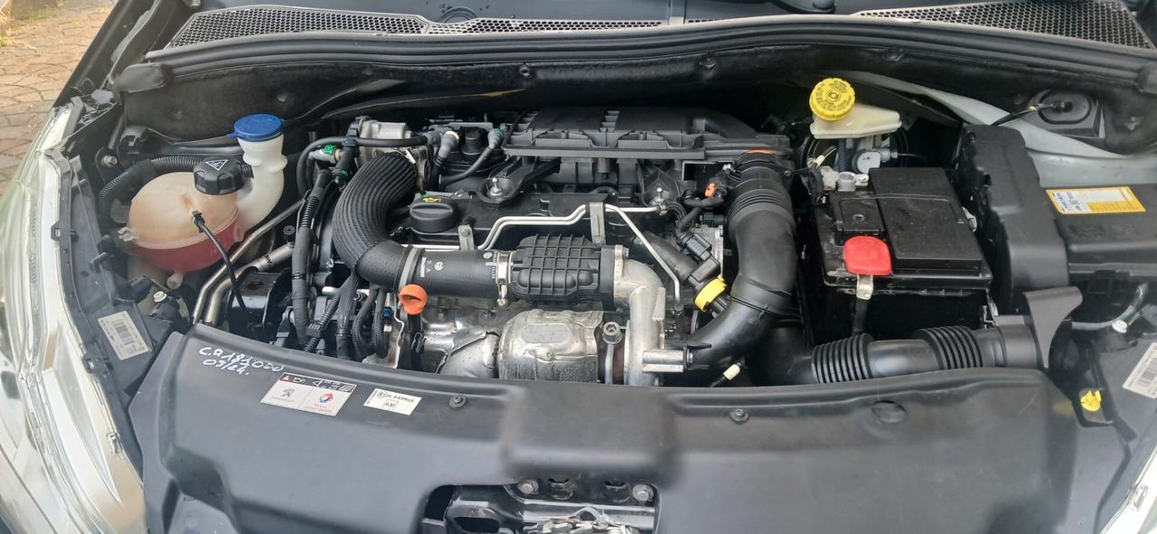 Peugeot 208 1.4 HDi neopatentati