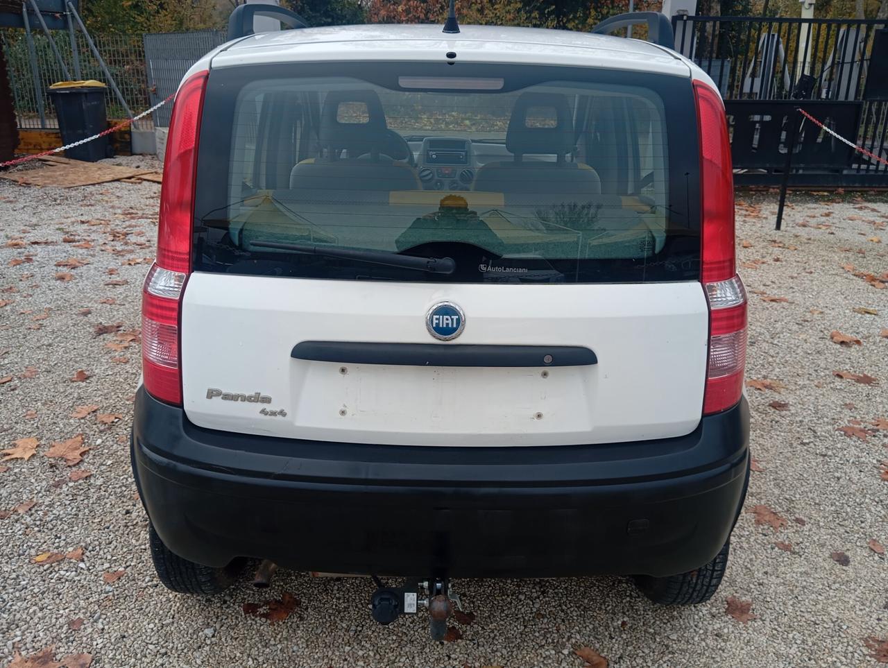 Fiat Panda 1.2 4x4 Climbing GANCIO TRAINO