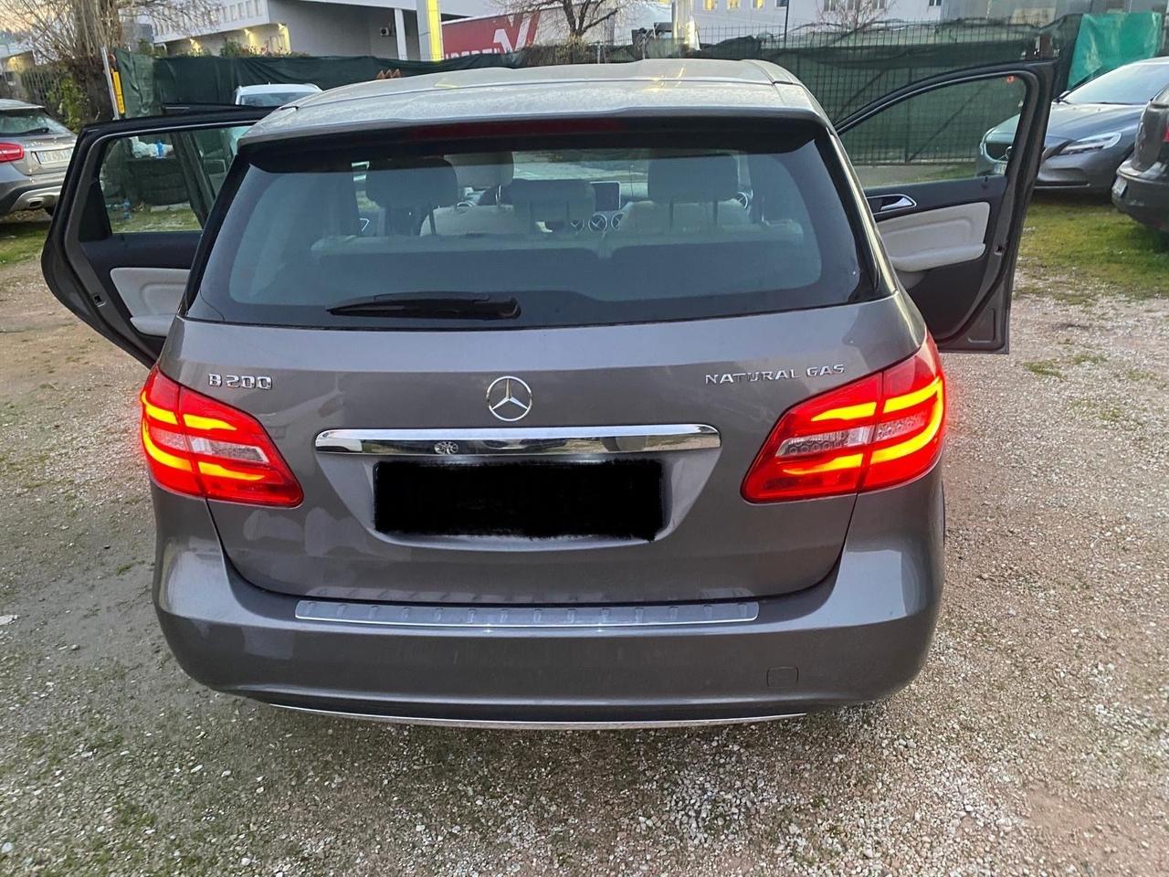 Mercedes-benz B 200 B 200 NGD Premium