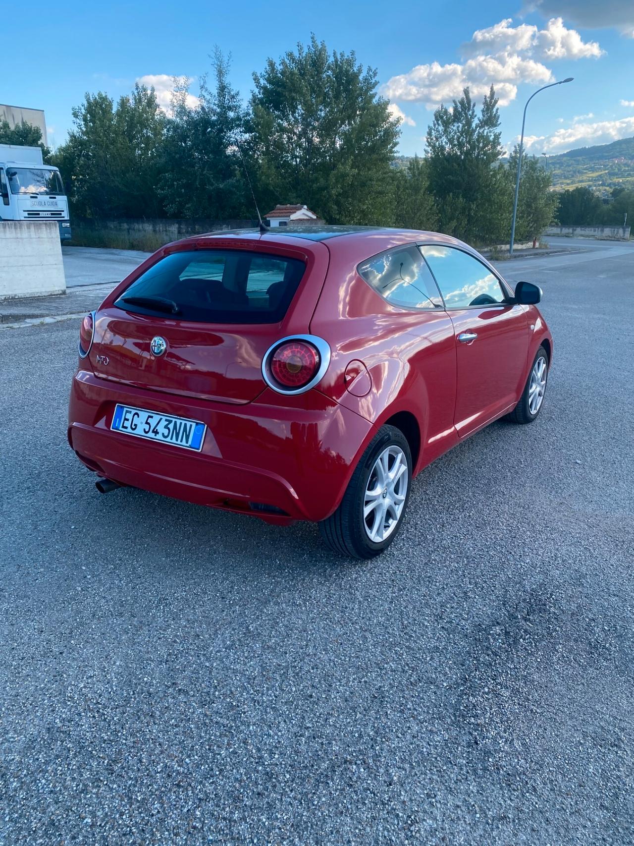 Alfa Romeo MiTo 1.3 JTDm-2 95 CV S&S Distinctive Sport Pack