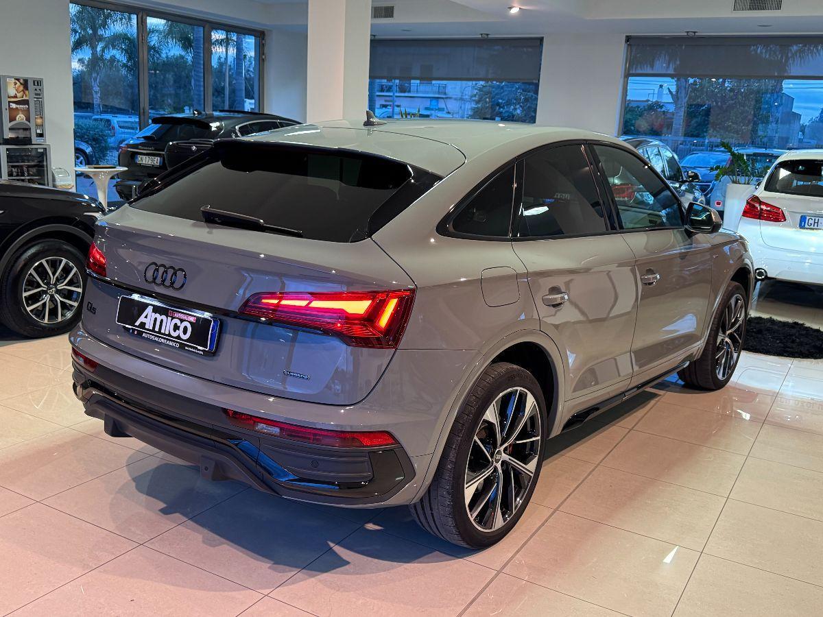 AUDI Q5 Sportback SPB 2.0 TDI S-line Identity black Grigio Quantum