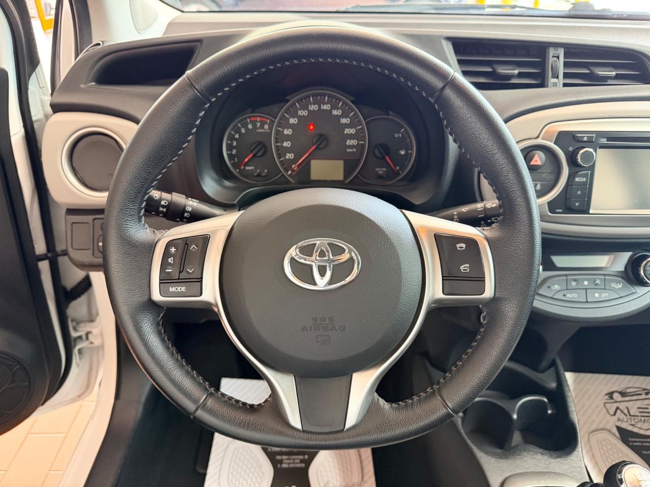 Toyota Yaris 1.0benz 69cv Neopatentati