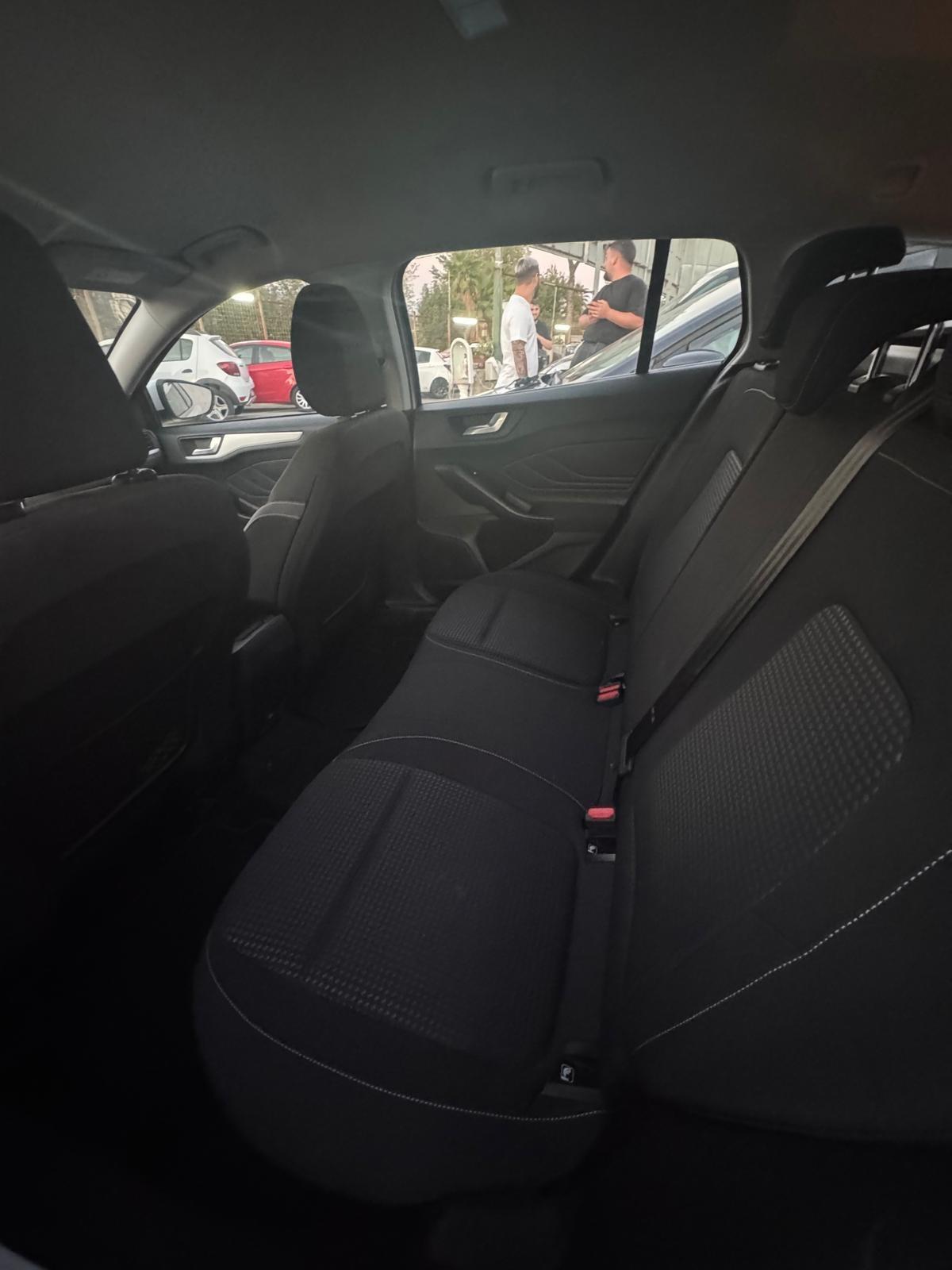 Ford Focus 1.5 EcoBlue 120 CV SW Business