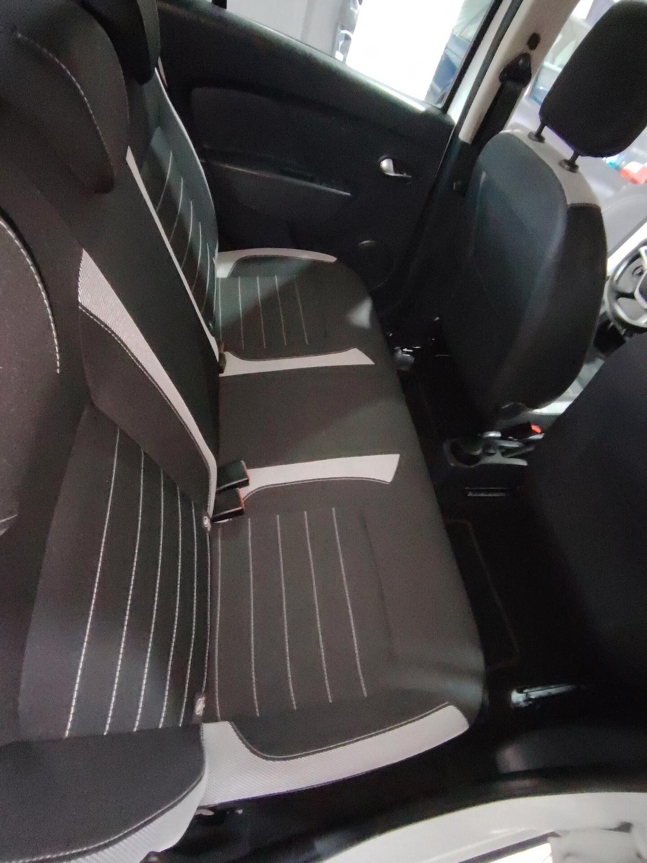 Dacia Sandero 0.9 TCe 12V TurboGPL 90CV Start&Stop Lauréate