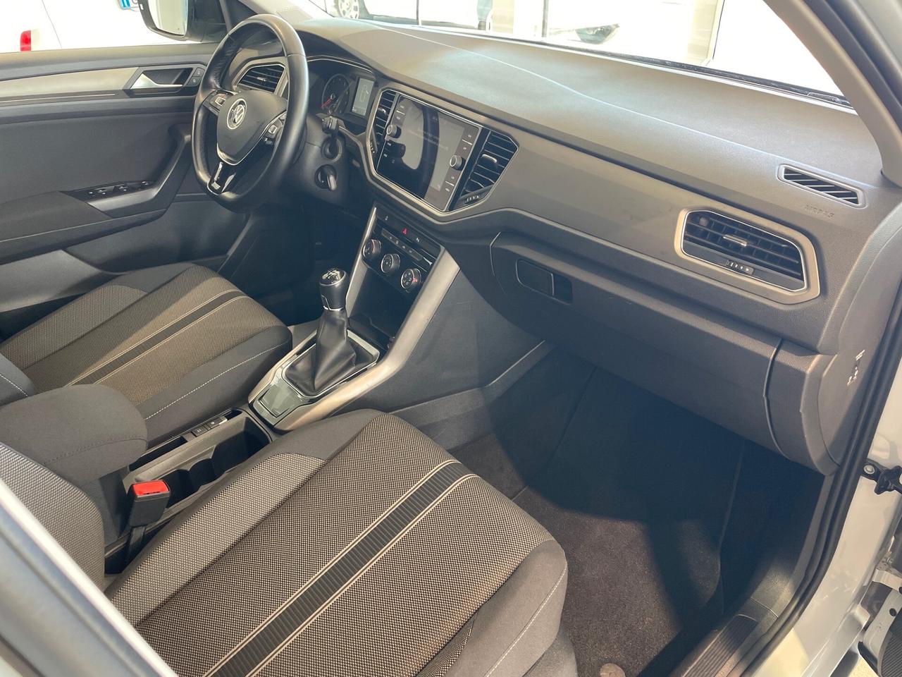 Volkswagen T-Roc 1.0 TSI Style 110cv MT6 *PREZZO REALE*