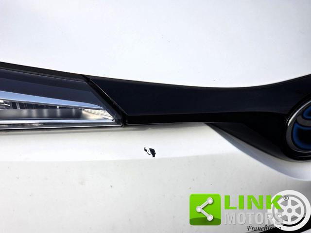 TOYOTA C-HR 1.8h Business 2wd e-cvt