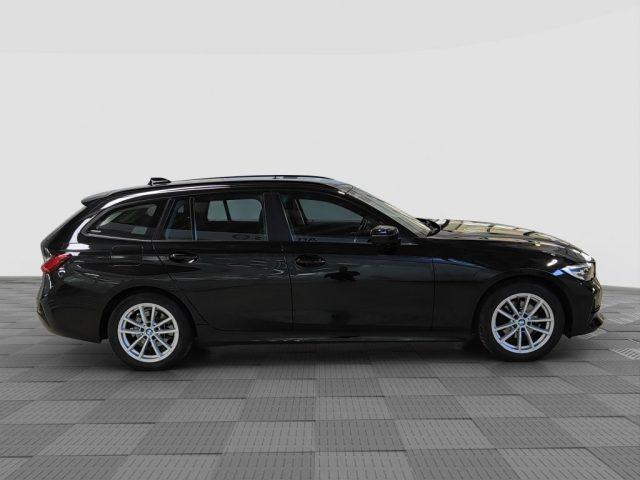 BMW 320 Serie 3 (G20/G21) d Touring Business Advantage a