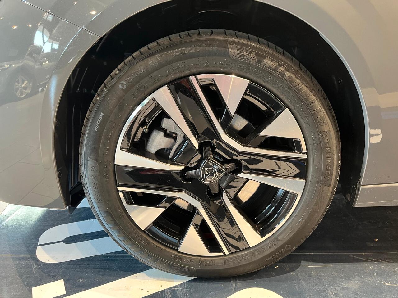 Peugeot 208 PureTech 100 Stop&Start 5 porte Allure