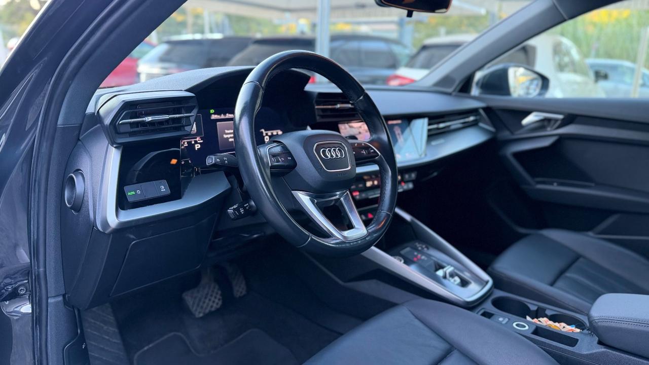 Audi A3 SPB 30 TDI Business Advanced