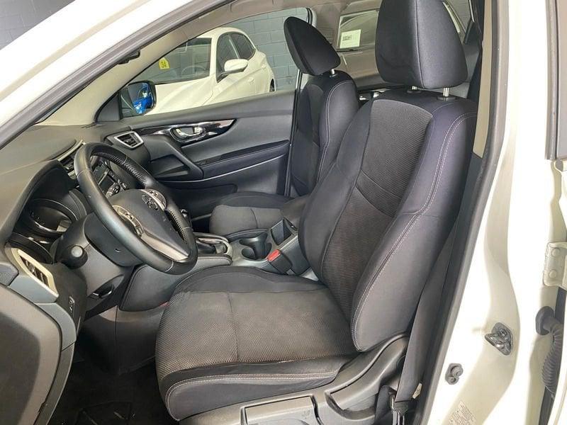 Nissan Qashqai Qashqai 1.2 DIG-T Acenta