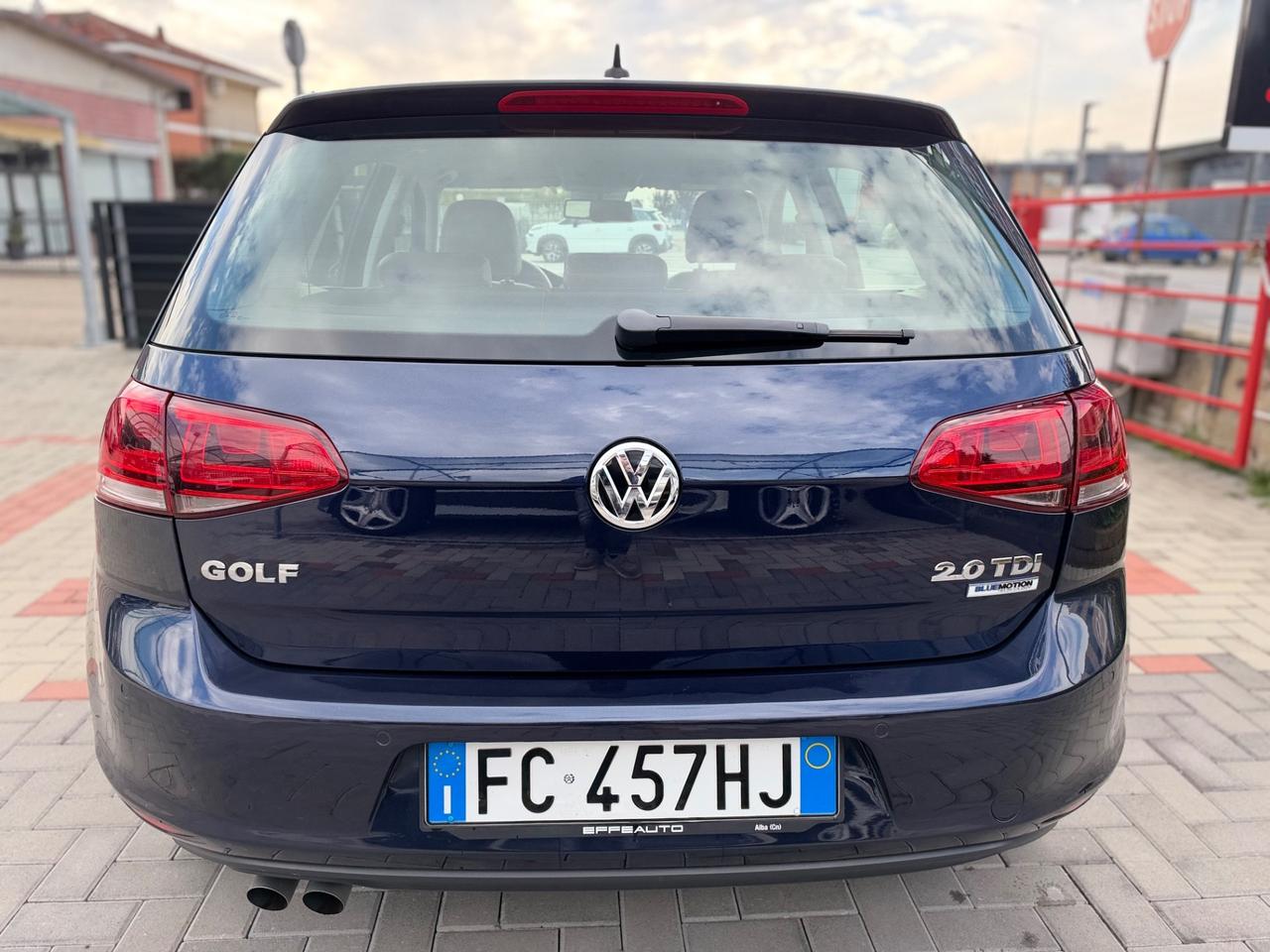 Volkswagen Golf 2.0 TDI 5p. Executive BlueMotion
