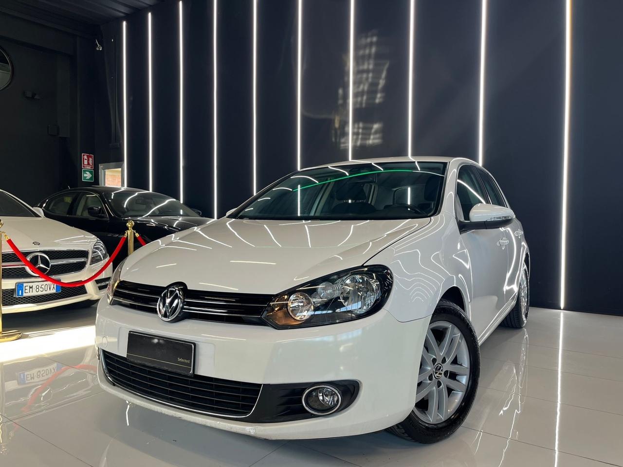 Volkswagen Golf 1.6 TDI DSG 5p. Highline OK NEOPATENTATI