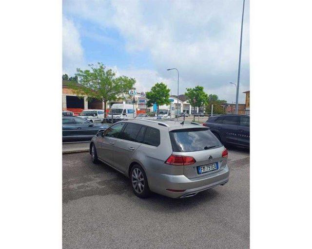 VOLKSWAGEN Golf Variant 1.6 TDI 115 CV Highline BlueMotion Technology
