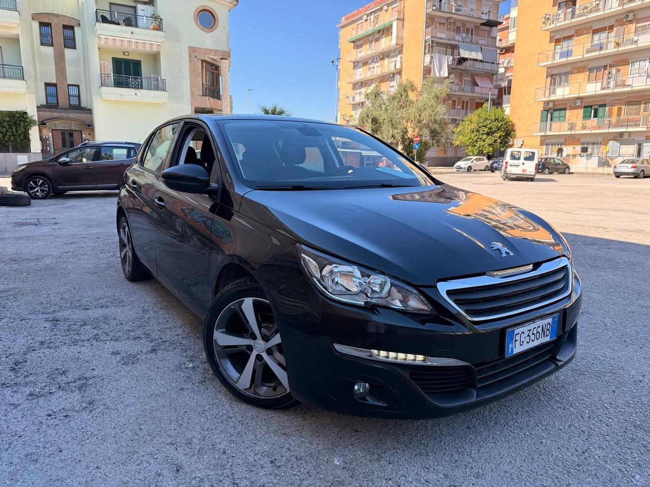 Peugeot 308 BlueHDi 100 S&S Business