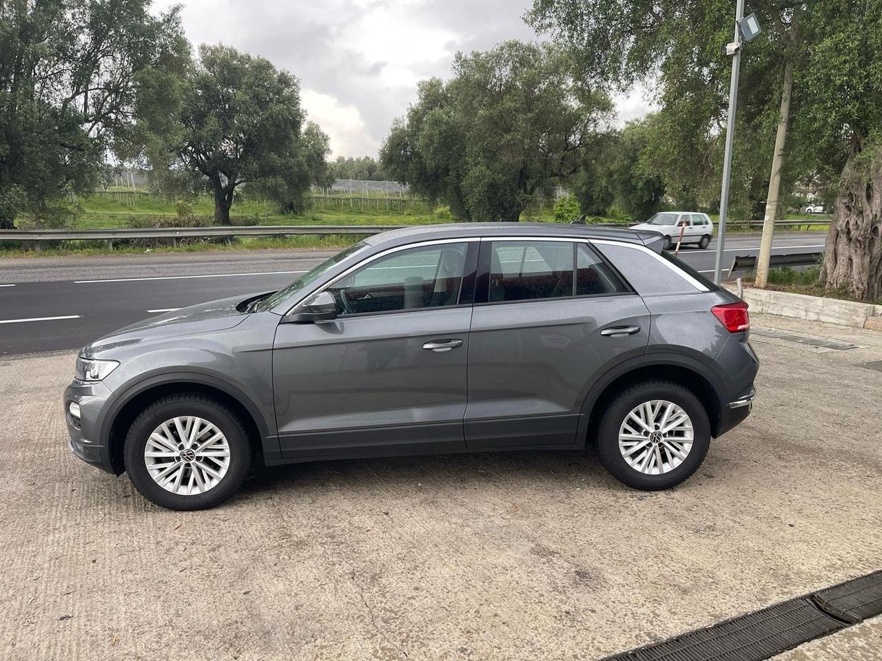 Volkswagen T-Roc 2.0 TDI SCR Business BlueMotion Technology