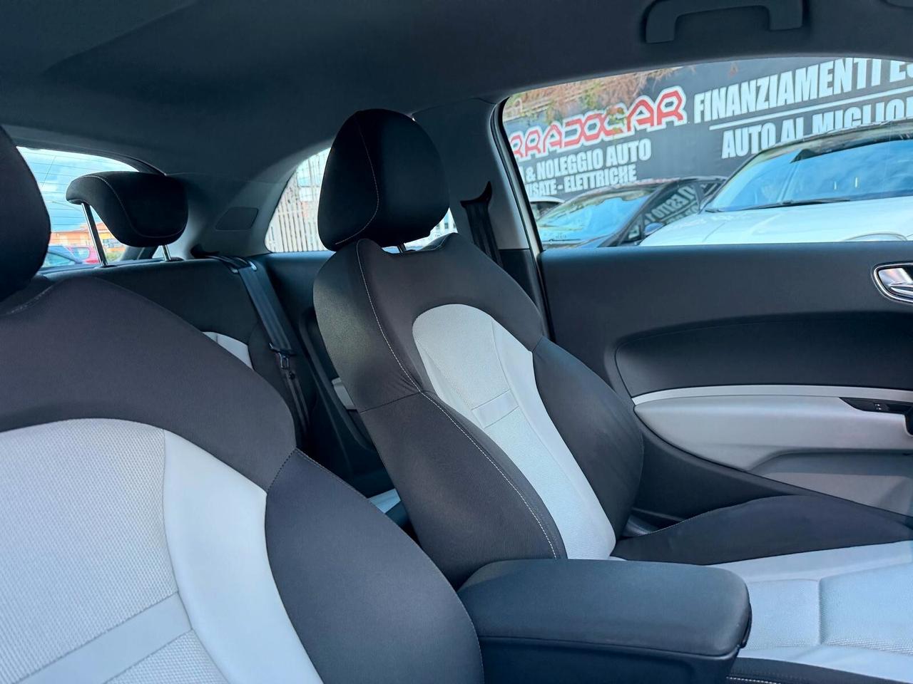 Audi A1 1.6 TDI 105 CV AMBITION