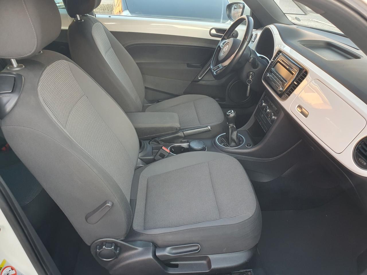 Volkswagen Maggiolino 1.6 TDI 105cv Neopatent 2012
