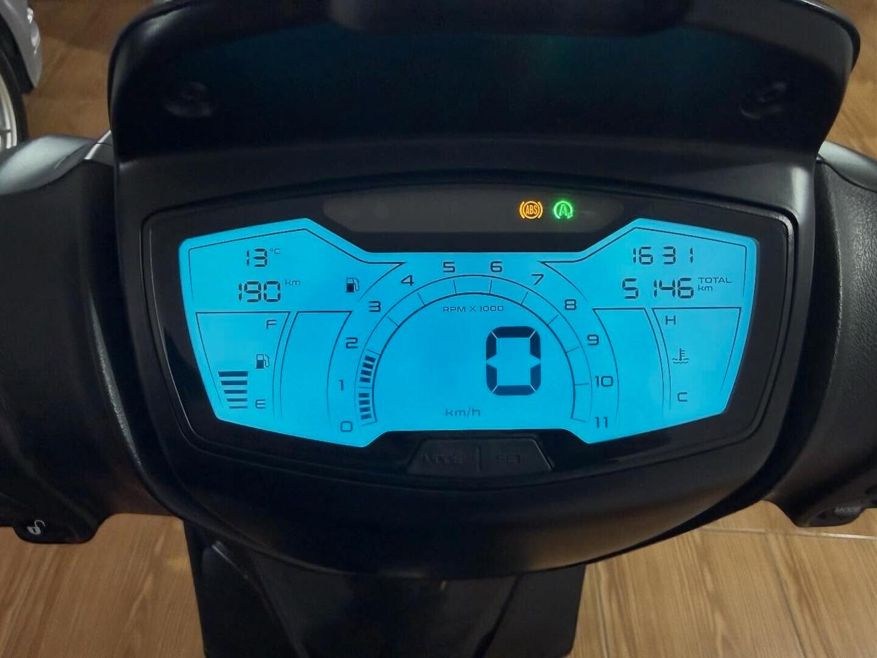 Piaggio Medley S 125
