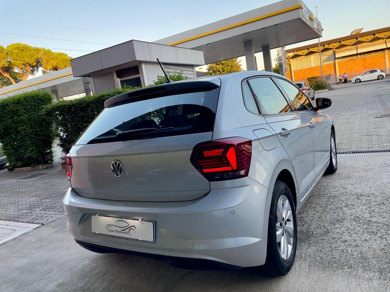 Volkswagen Polo 1.0 Comfortline
