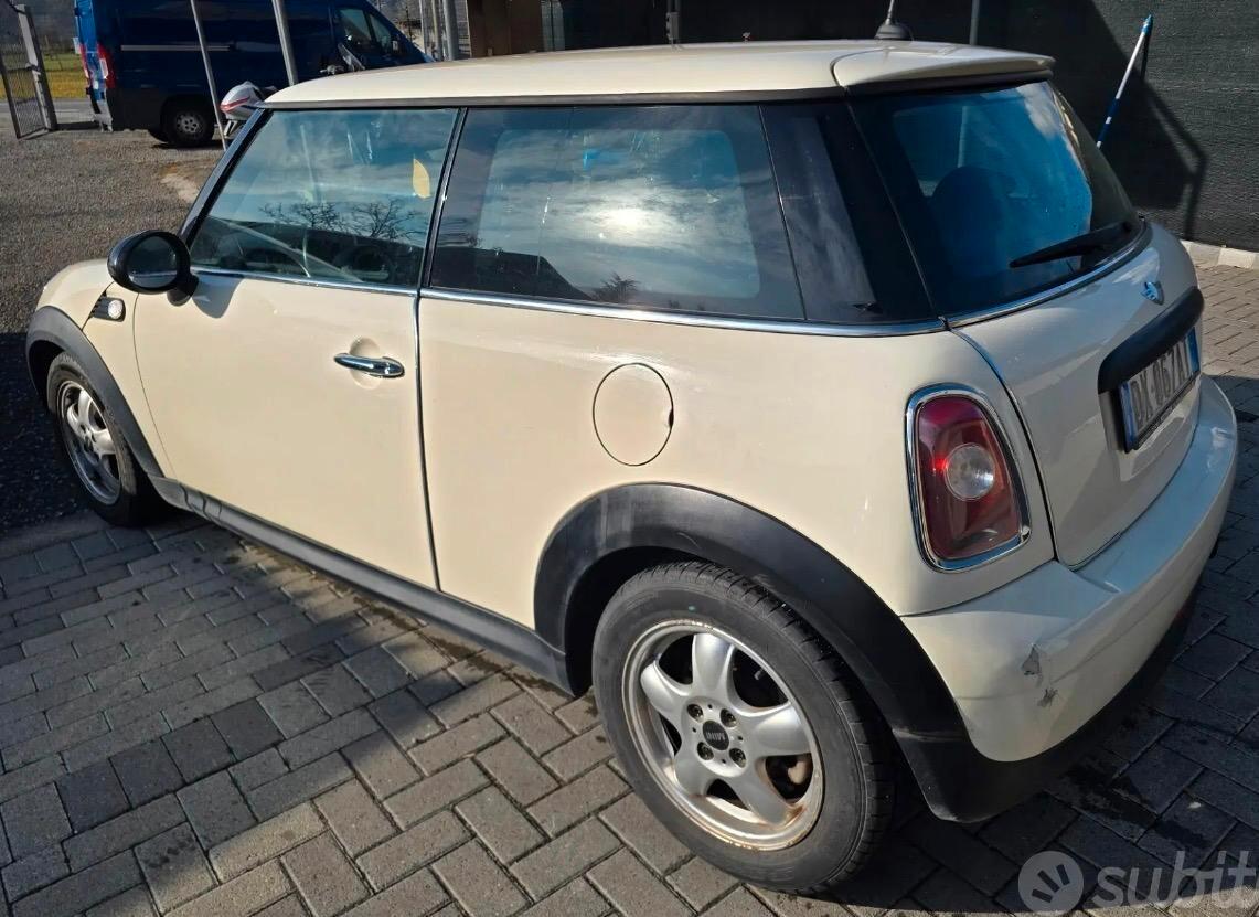 Mini 1.4 16V Ray