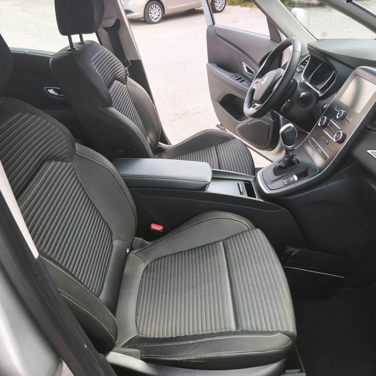 Renault Scenic Scénic Blue dCi 120 CV EDC Sport Edition2
