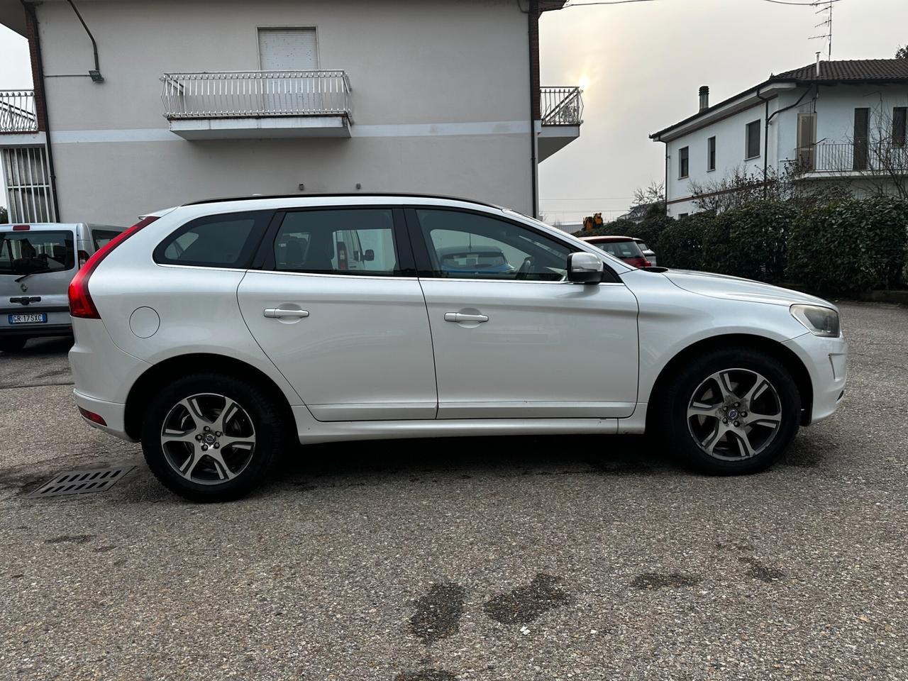 Volvo XC 60 XC60 D4 AWD Geartronic Momentum