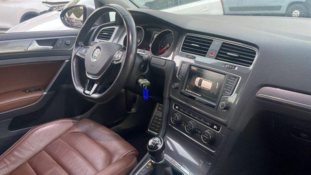 VOLKSWAGEN Golf Variant Alltrack 1.6 TDI 4MOTION Executive BMT