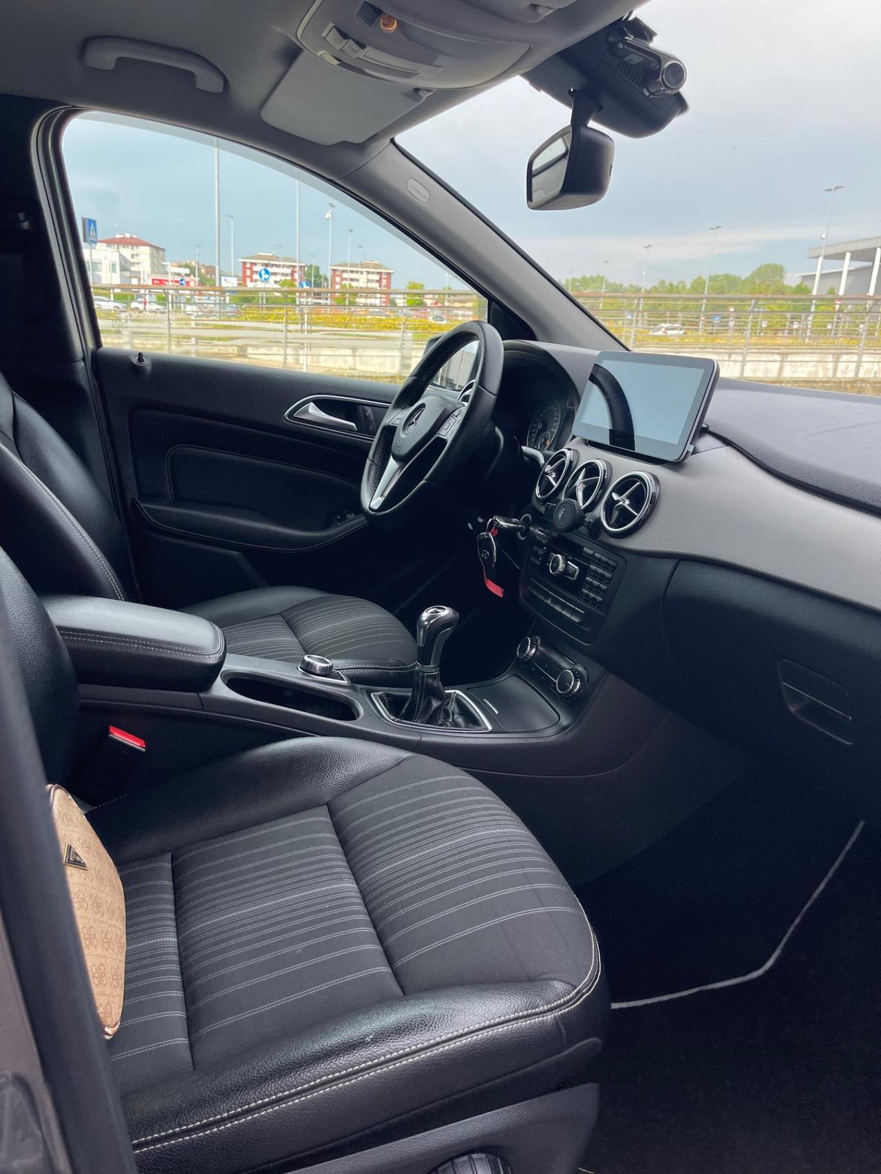 Mercedes-benz B 200 B 200 NGD Sport