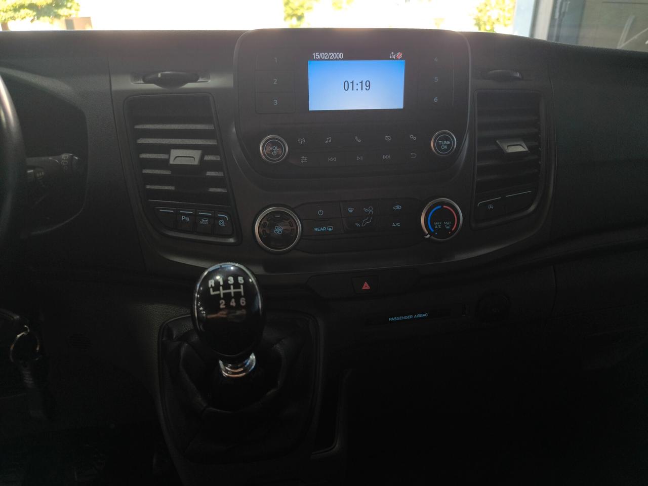 Ford Transit Custom 320 2.0 EcoBlue 130cv PC Combi Trend - 9 posti