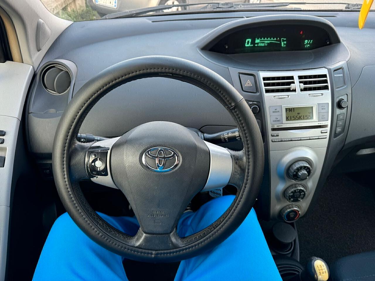 Toyota Yaris 1000 5 porte Full Opt
