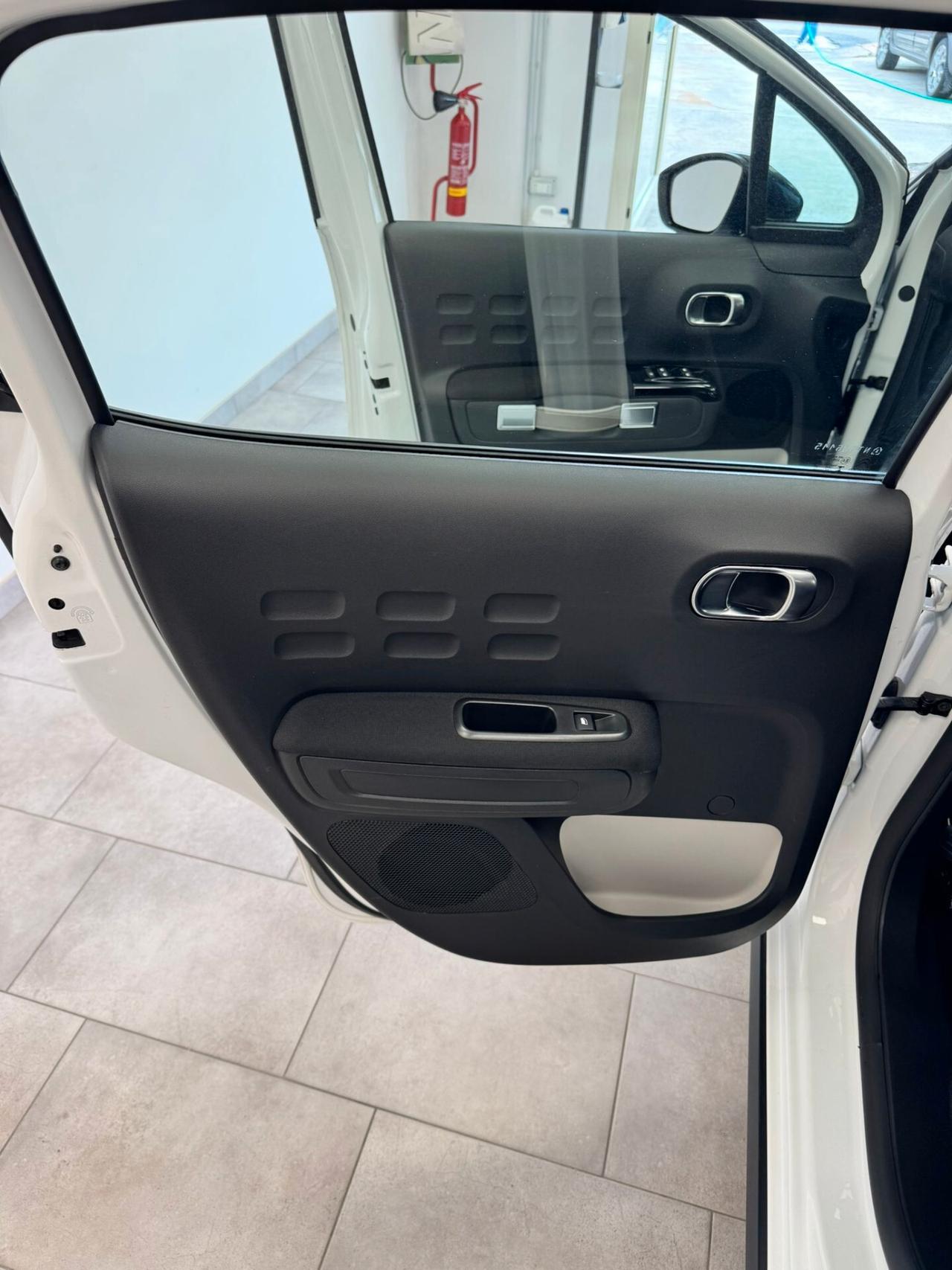 Citroen C3 BlueHDi 100 S&S Shine